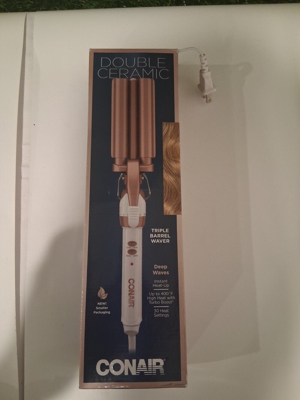Conair Double Ceramic Triple Barrel Waver Deep Waves Hair Styling Iron CD707 Box